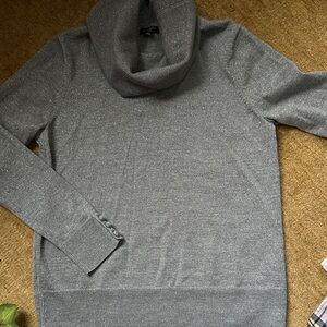 Talbots gray merino wool sweater w/Silver metallic sparkle, large petite